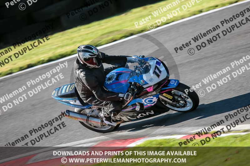 cadwell no limits trackday;cadwell park;cadwell park photographs;cadwell trackday photographs;enduro digital images;event digital images;eventdigitalimages;no limits trackdays;peter wileman photography;racing digital images;trackday digital images;trackday photos